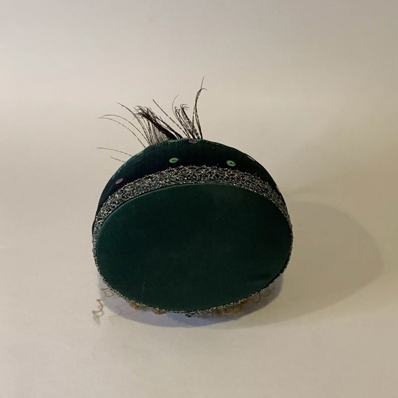 Vintage Bisque Porcelain Lady Pincushion Doll Roaring 20s Peacock Sequin Dress - Picture 8 of 8